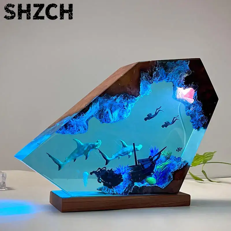 Lampada Statua in Resina Mondo - Lighting World Decor recensione e prezzo