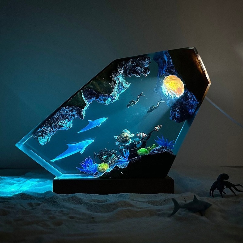 Luce Notturna in Resina con De - Lighting World Decor recensione e prezzo