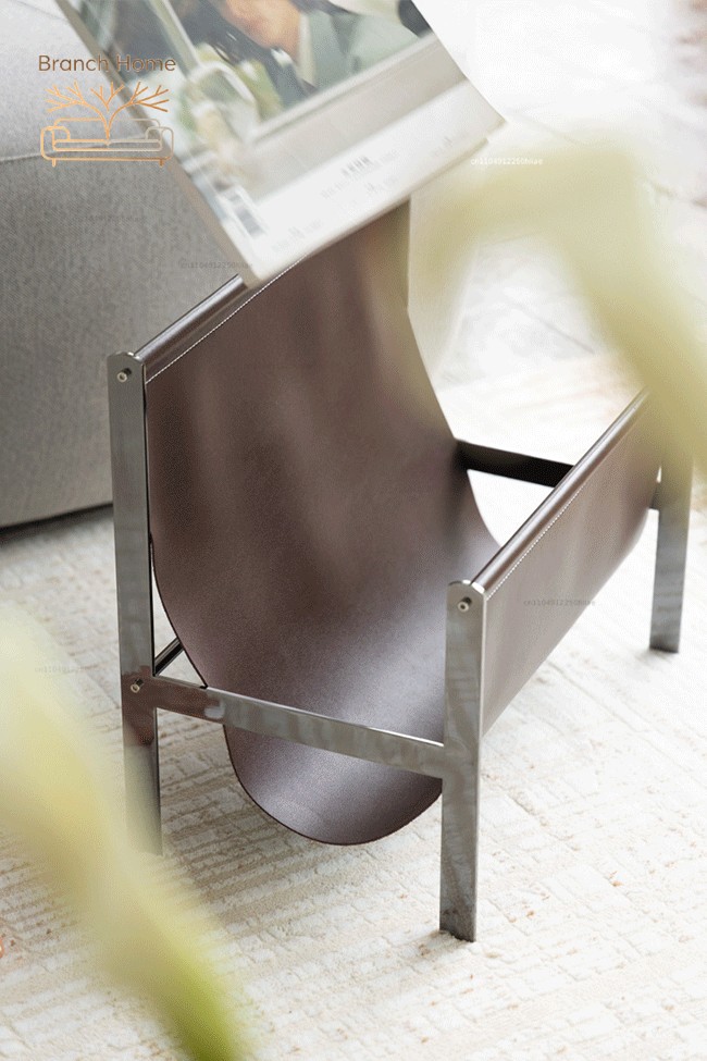 Portariviste moderno in metall - Lighting And Decor Magazine recensione e prezzo